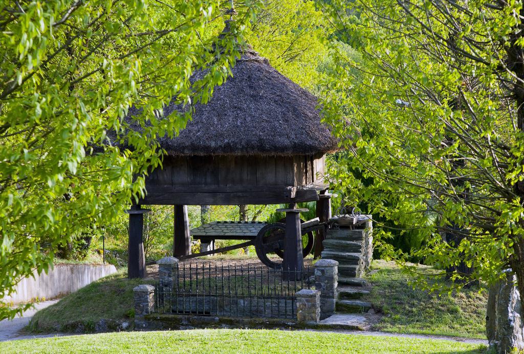 Casa Bouza Pension Becerreá Buitenkant foto